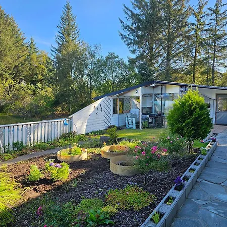 Apartamento Garsoniera Leirvag (Vestland)